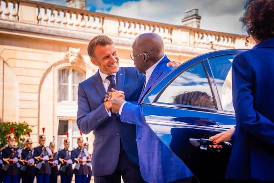 Tinubu Holds Private Dinner With Macron at Élysée Palace