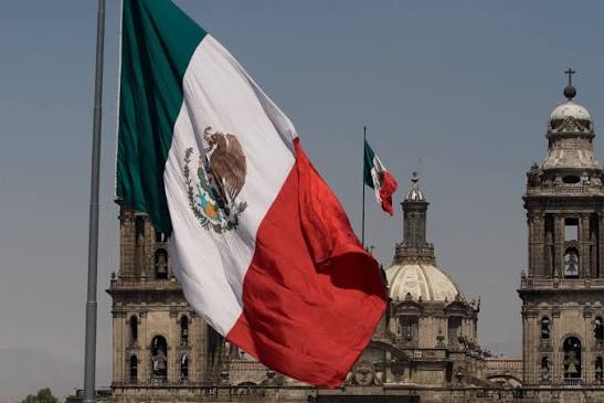 Mexico Restricts Mobile Phone Use in Primary and Secondary Schools