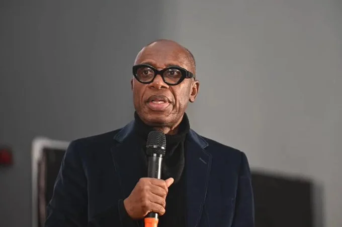 APC Slams Amaechi Over Claim He Couldn’t Afford Mother’s Drugs
