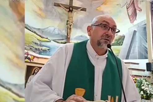 Catholic Priest Dies After Massive Crucifix Falls on Him During Livestreamed Mass in Ecuador