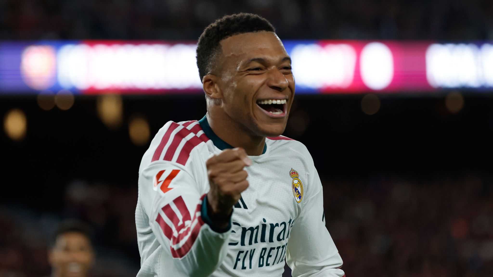 Barcelona 1-2 Real Madrid: Kylian Mbappe scores late winner in El Clasico to beat LaLiga leaders