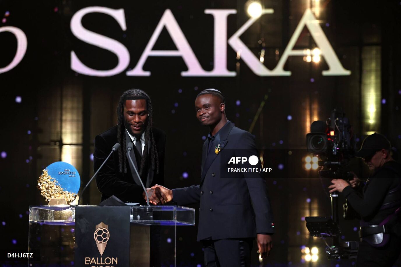 Burna Boy Presents Socrates Award To Bukayo Saka At 2026 Ballon d’Or Ceremony Entertainment