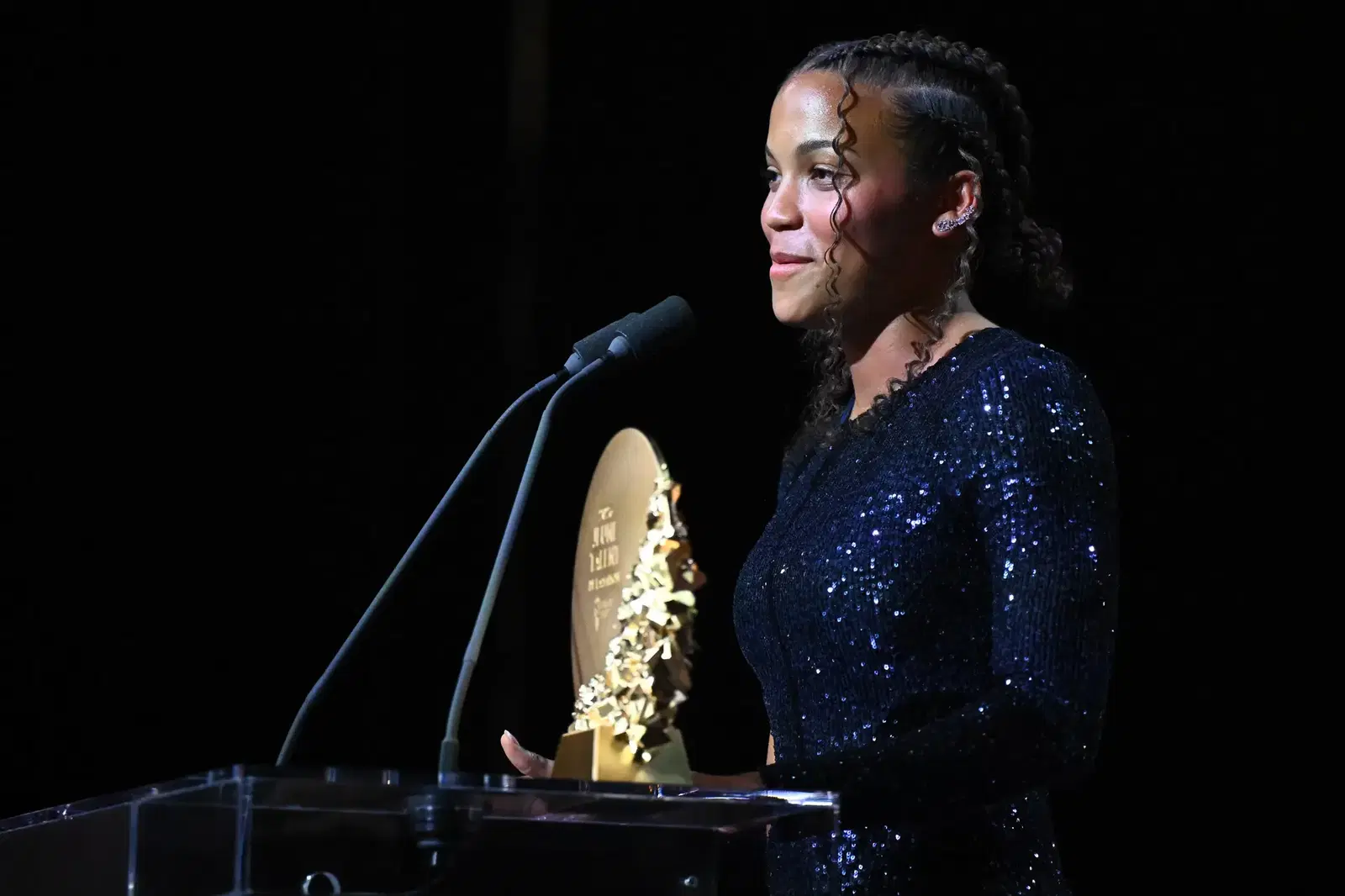 Vicky López Dedicates Ballon d’Or Young Player Award to Late Nigerian Mother