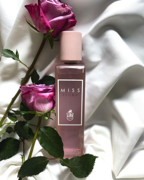 Velvet rose