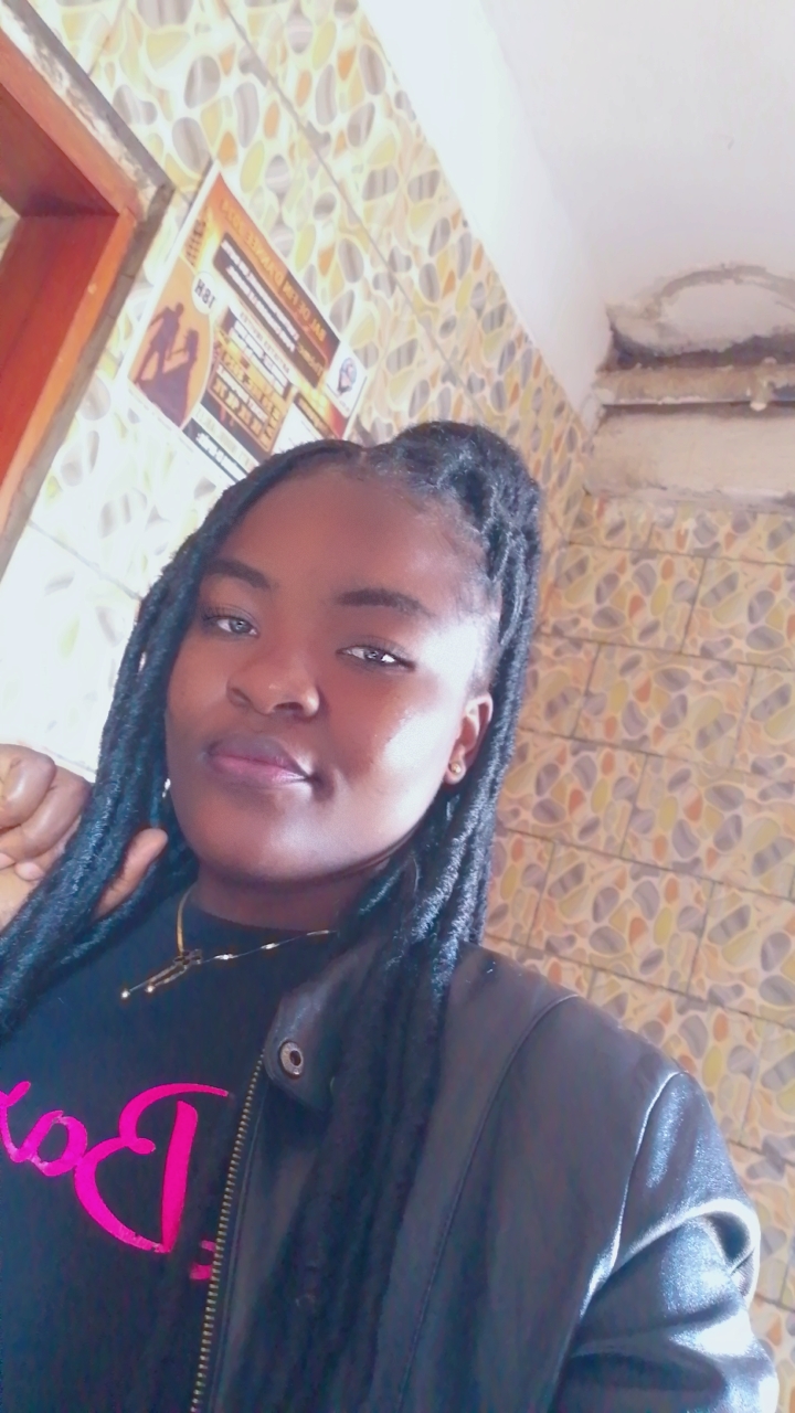 Ndonkou emoh brinda maïva 