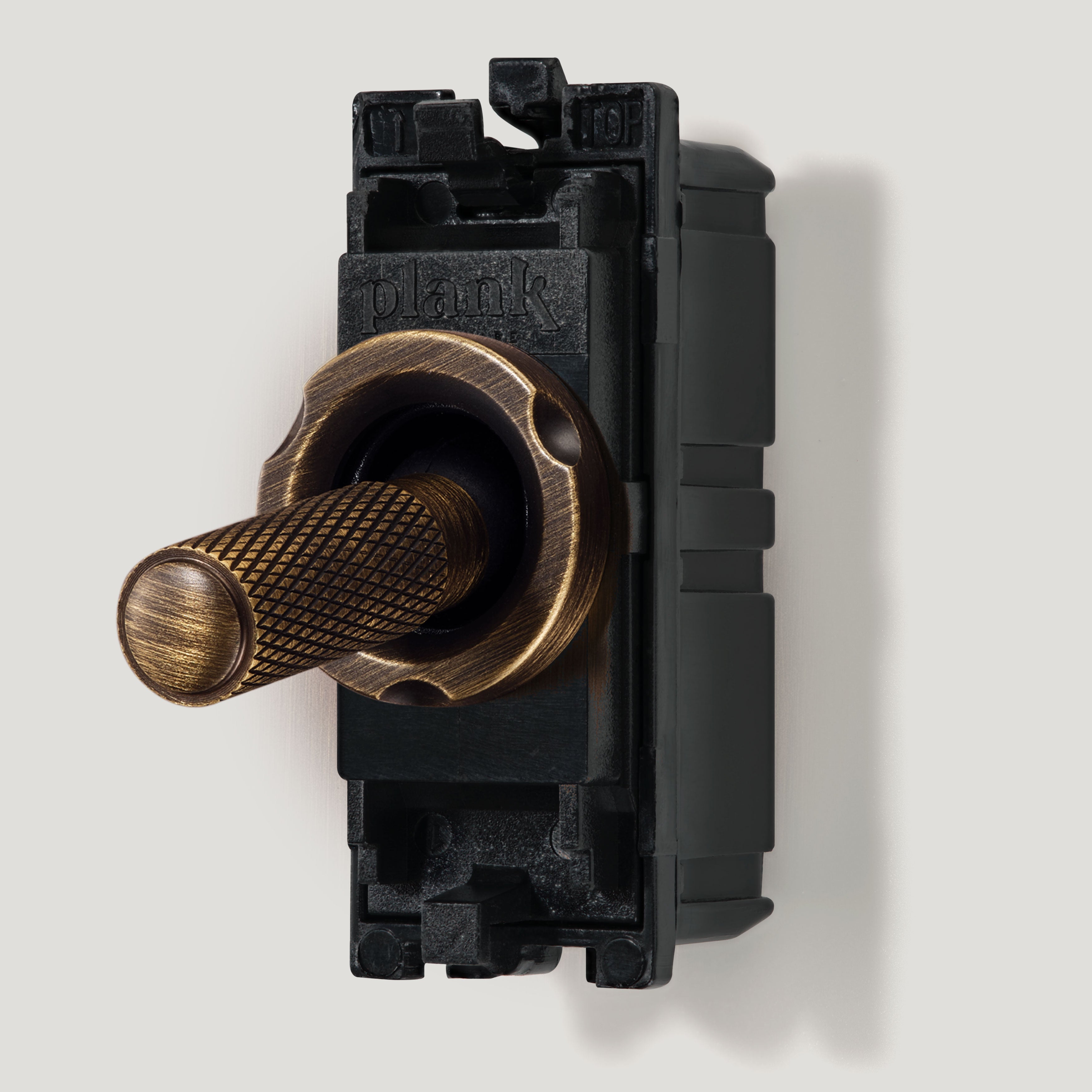 KEPLER Knurled Intermediate Toggle Switch - Antique Brass