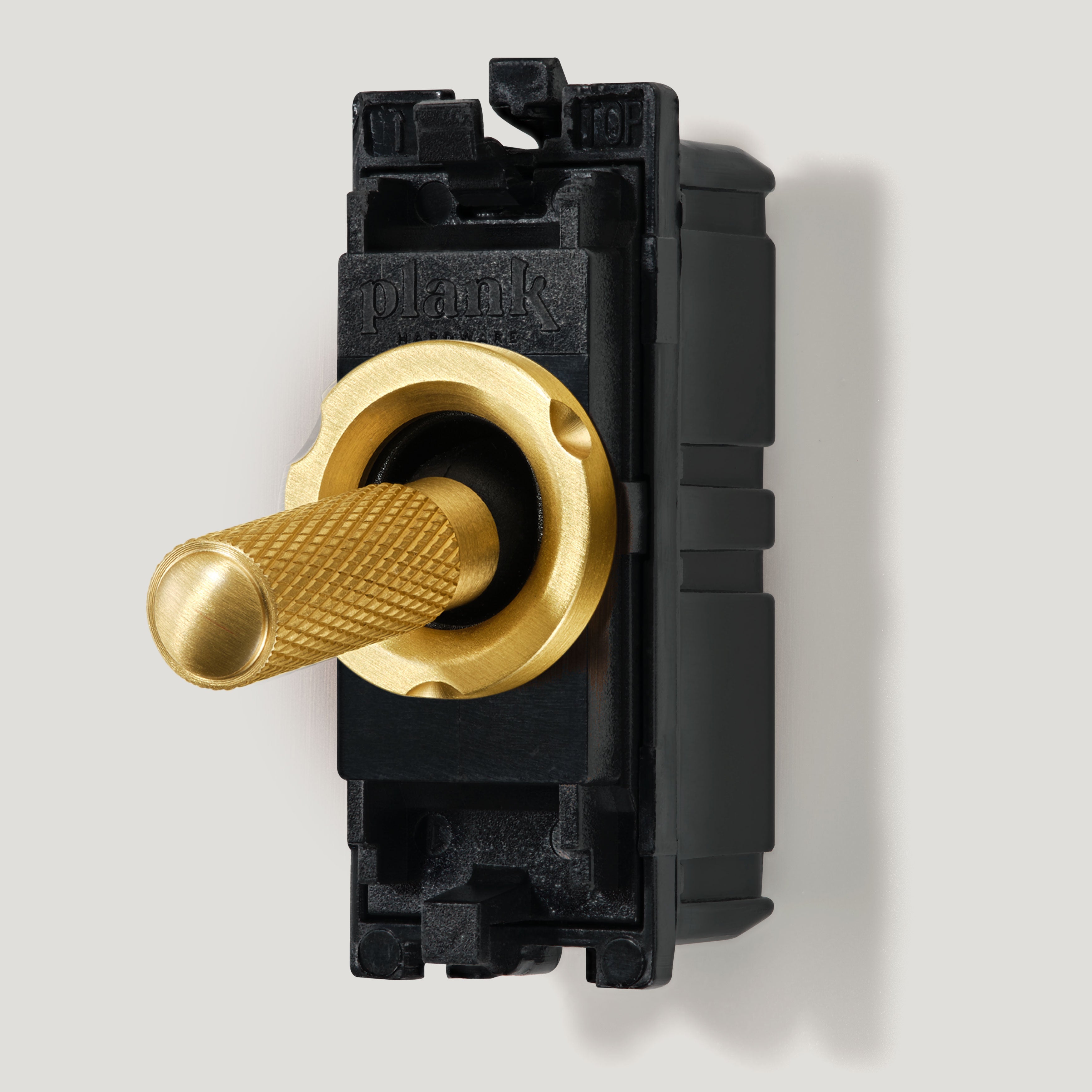 KEPLER Knurled Intermediate Toggle Switch - Brass