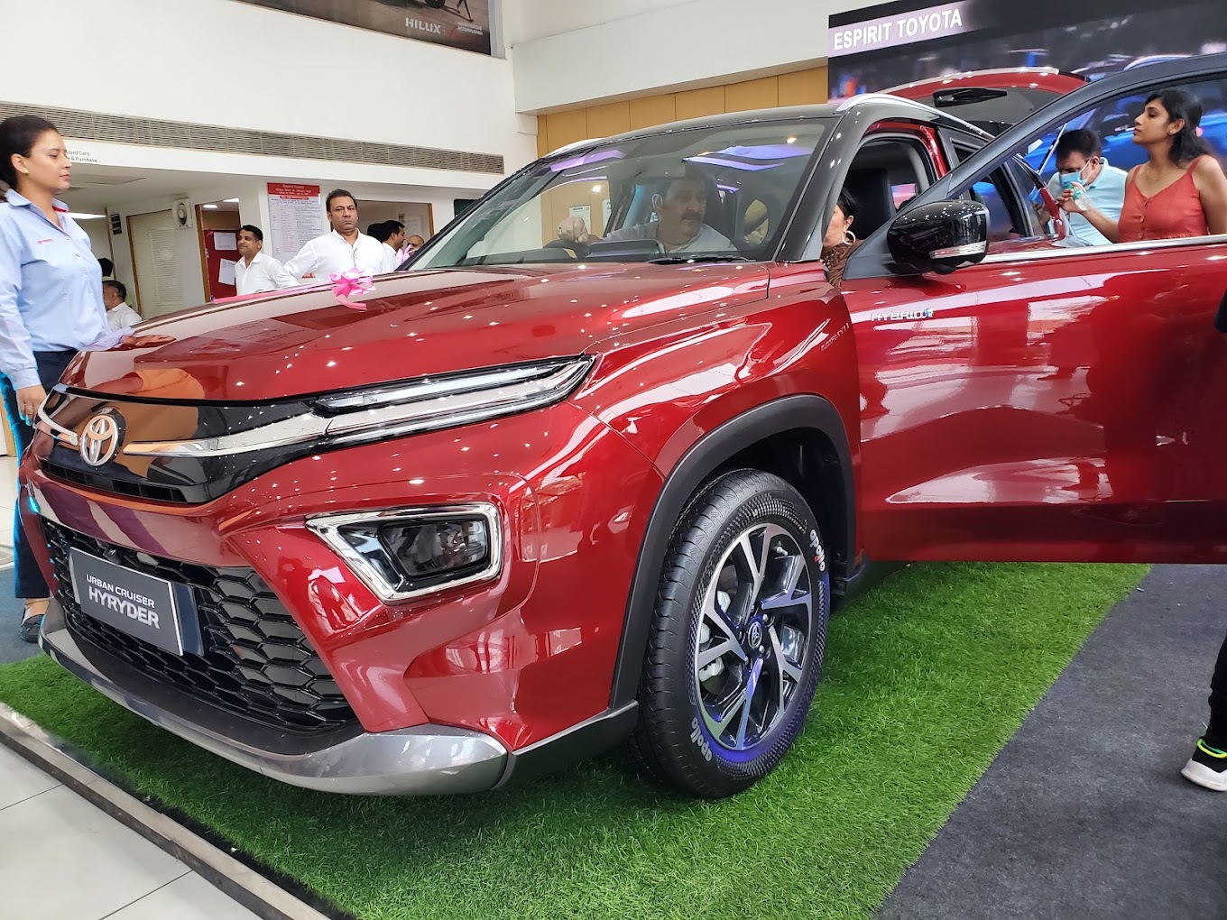 Espirit Toyota - Sector 8