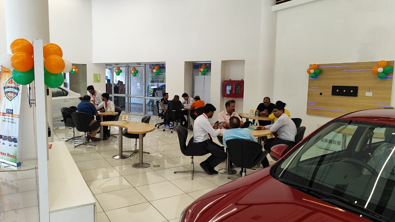 Honda Showroom Ghaziabad Crown Honda