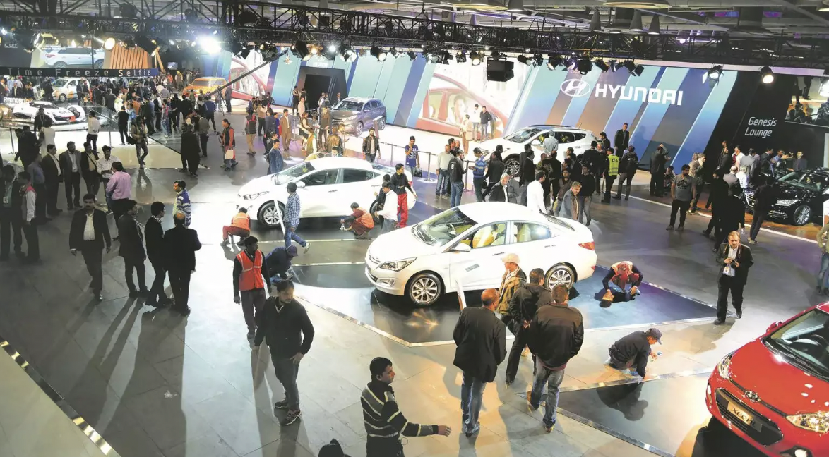 Cover image for Over 40 new product launches expected at Auto Expo: Government official blog