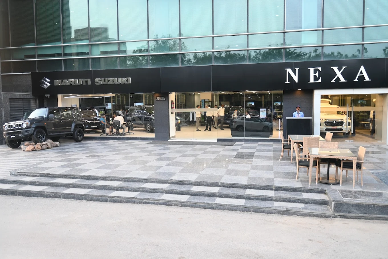 Nexa Showroom MG Road Gurgaon Pasco