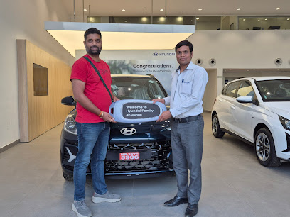 Dee Emm Hyundai Showroom - Sector 18, Gurugram
