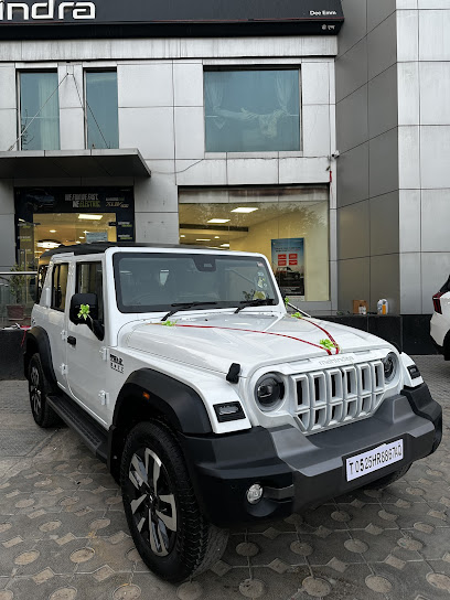 Mahindra Trob Auto India Pvt Ltd - SUV Showroom