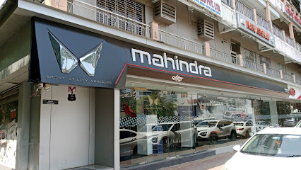 Mahindra Harekrishan Classic Car Care Pvt Ltd - SUV & Commercial Vehicle Showroom