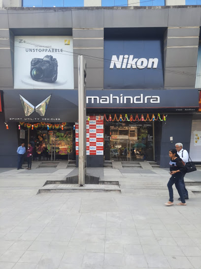 Mahindra Randhawa Motors, A Div Of Randhawa Automobile Engineering Pvt Ltd - SUV Showroom