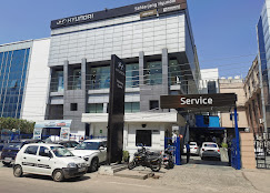 Safdarjang Hyundai Showroom & Service