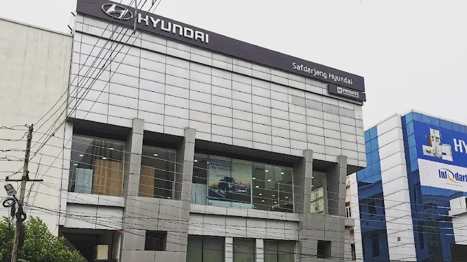 Safdarjang Hyundai Showroom & Service