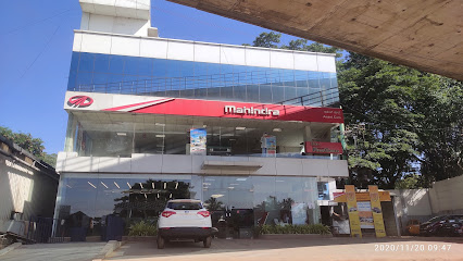 Mahindra Anant Cars Autos Pvt Ltd - SUV & Commercial Vehicle Showroom