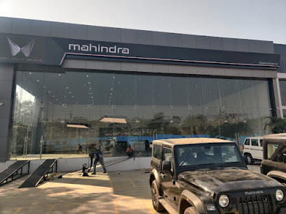 MAHINDRA PARAM AUTOMOTIVE - SUV SHOWROOM