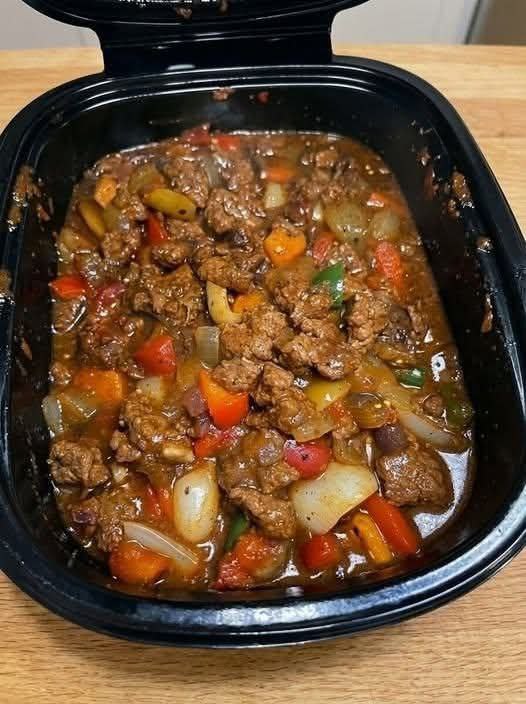Slow Cooker Pepper Steak