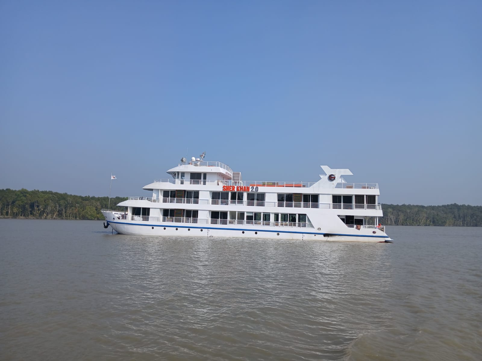 এম,ভি,শের খান-২.০ – সুন্দরবন ট্যুর শিপের ছবি 2