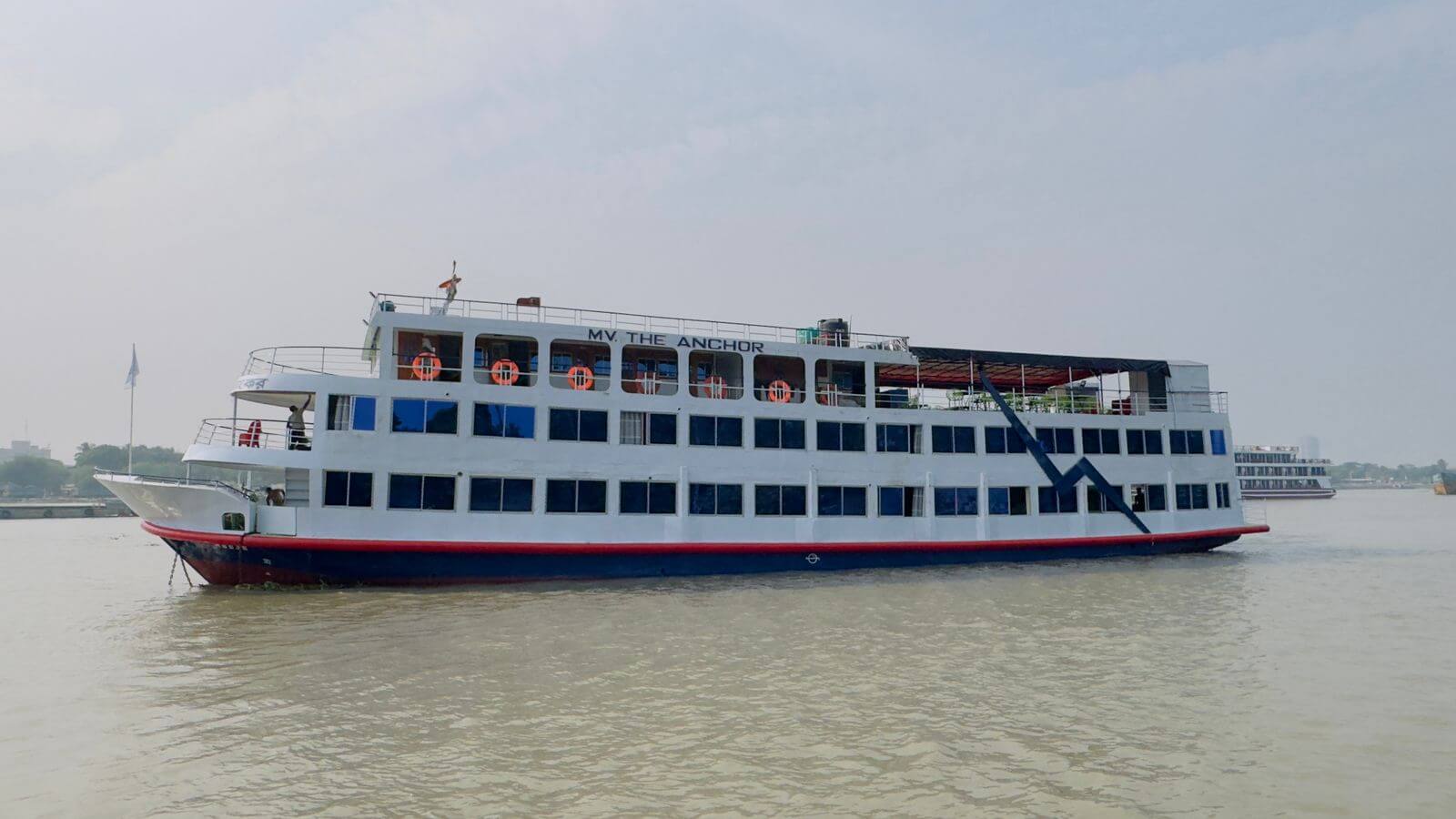 এম,ভি,দ্যা এ্যাংকার – সুন্দরবন ট্যুর শিপের ছবি 8