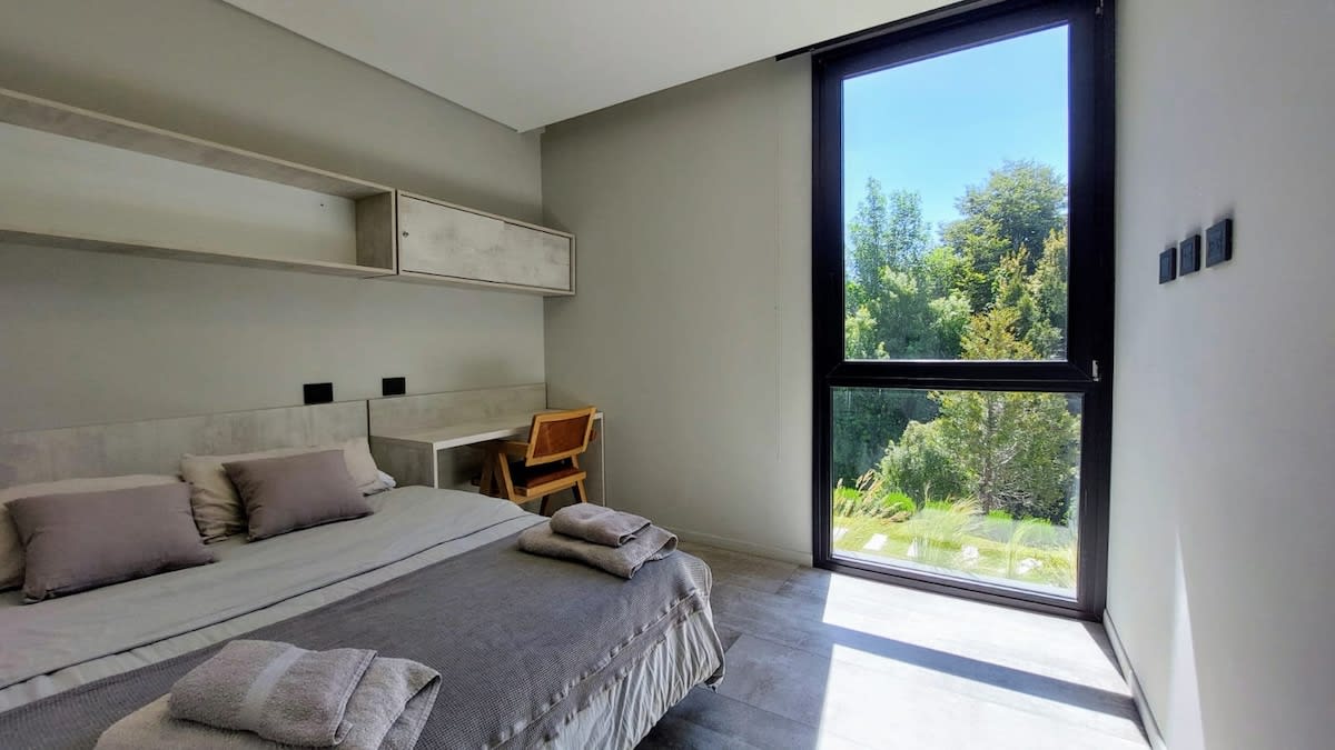 Hermosa Casa Arelauq Golf&Polo prox Cerro Catedral - Casa en Arelauquen Golf & Country Club