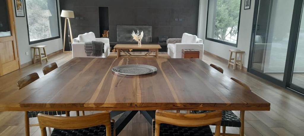 Moderna y cómoda casa en Arelauquen 1 Familia 6pax - Casa en Arelauquen Golf & Country Club