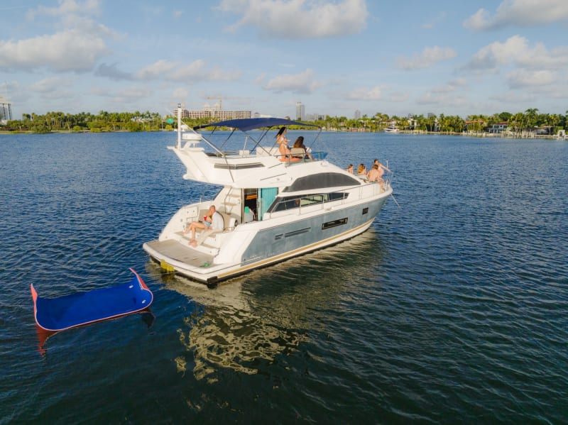 48' Fairline Pasha luxury yacht charter Miami