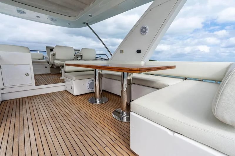 70' Azimut Le Grand Bleu photo 7