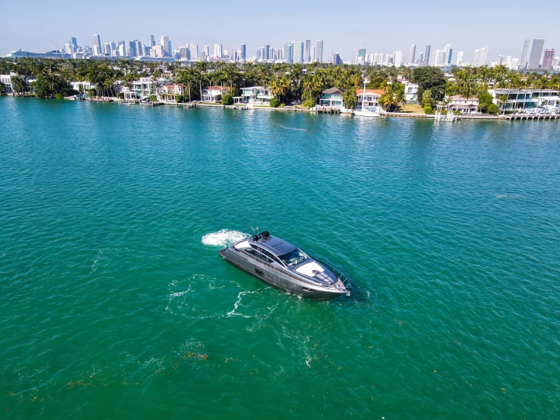 62' Pershing Finstar photo 7