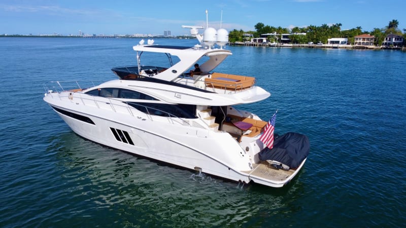 60' SeaRay L590 photo 3