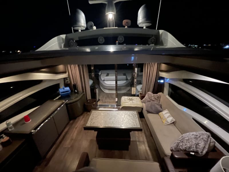 62' Azimut Life is Great photo 4