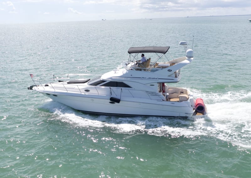 Sea Señora luxury yacht charter Miami