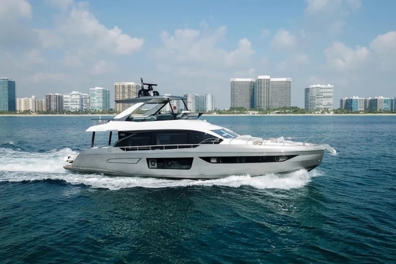 78ft Azimut 78 Fly luxury yacht charter Miami