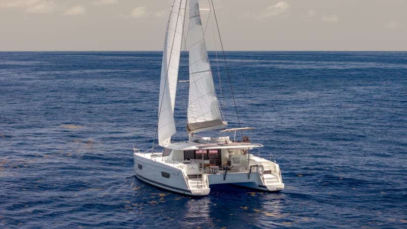 50' Peach Paradise Sail Cat photo 3