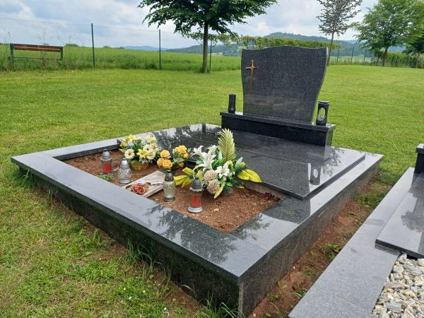 Hřbitovní architektura projekt 5