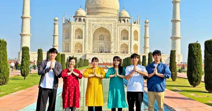 Delhi Agra Jaipur Tour
