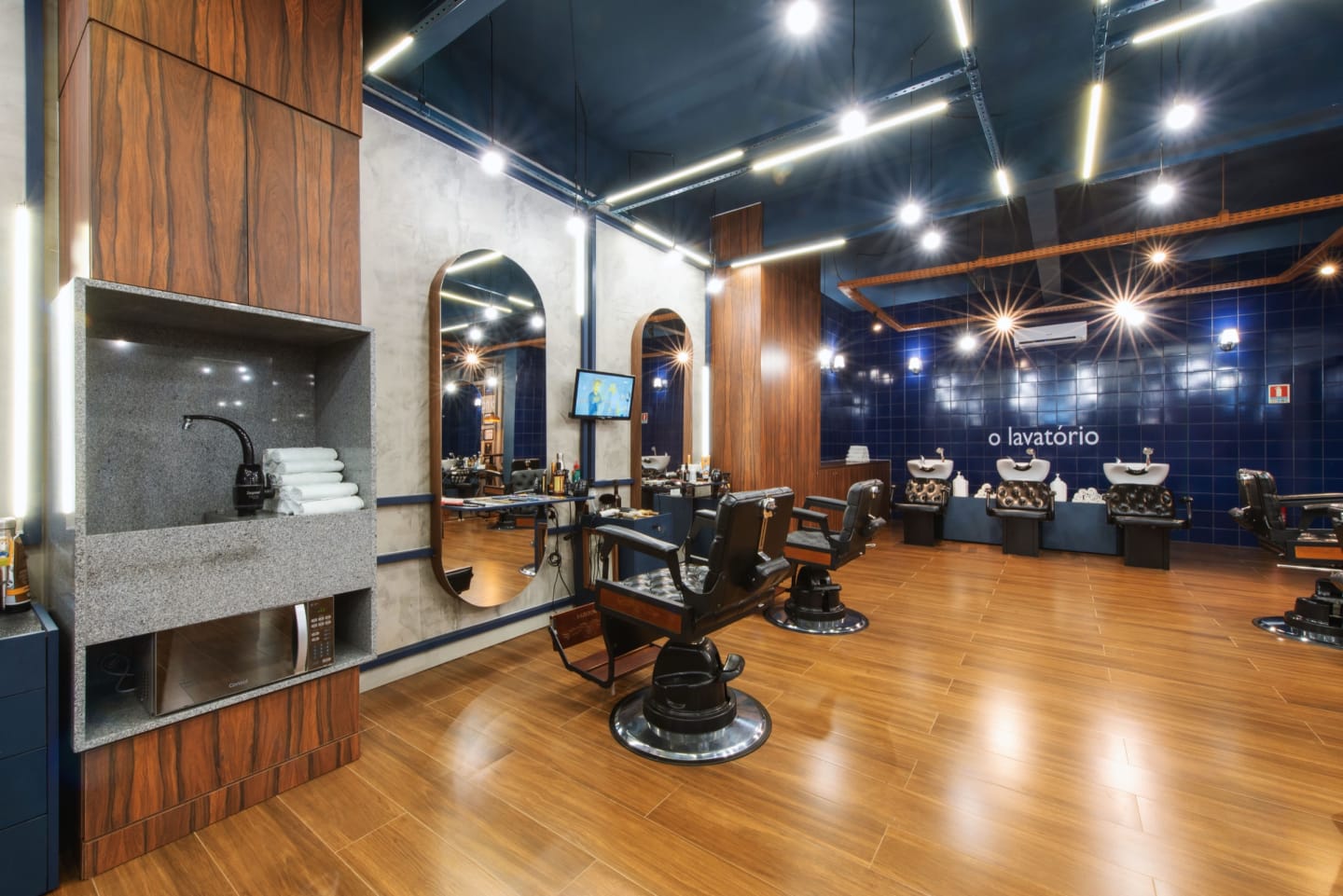 A Barbearia — render 17