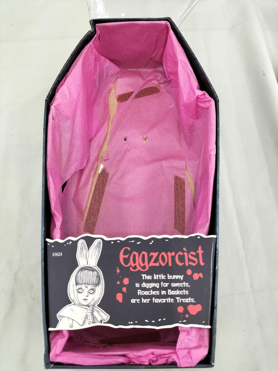 Figura Mezco Living Dead Dolls EGGZORCIST - Imagen 12 de 15