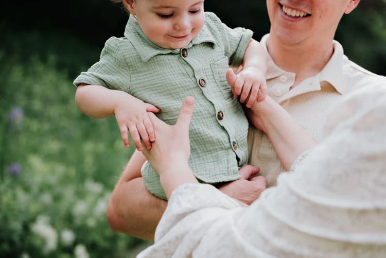 Portrait photography by Snapshots by Jolene