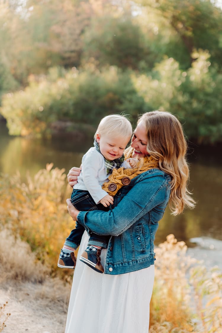 Portrait photography by Snapshots by Jolene