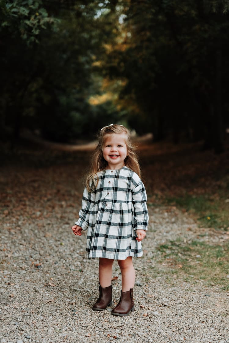 Portrait photography by Snapshots by Jolene