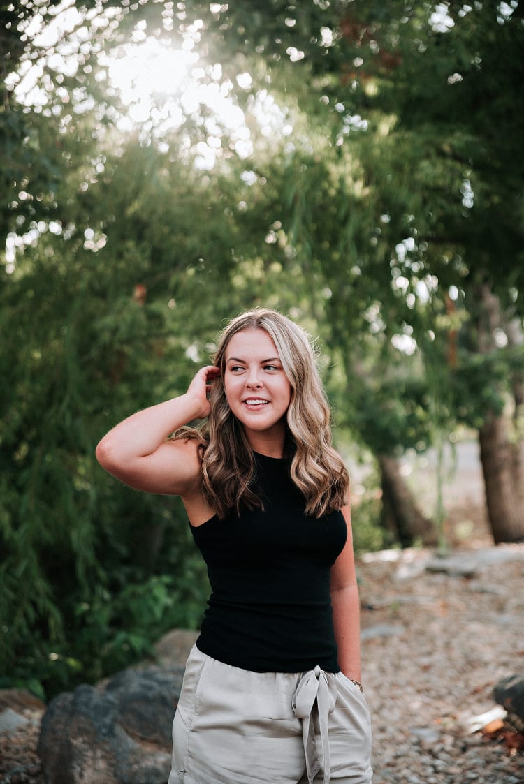 Portrait photography by Snapshots by Jolene