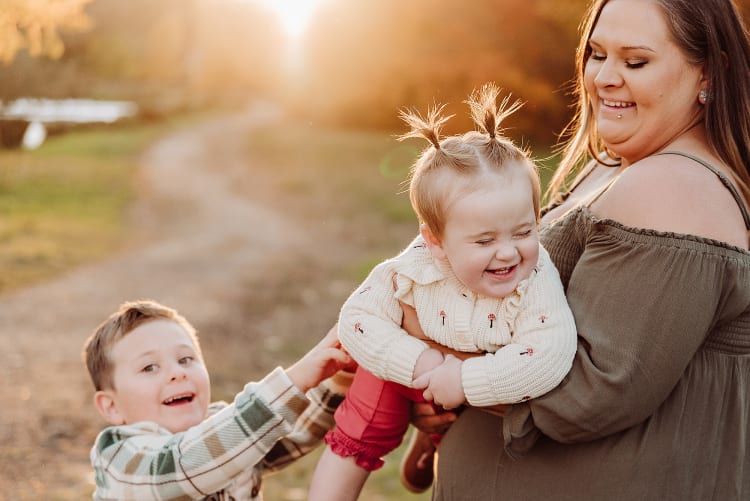 Portrait photography by Snapshots by Jolene