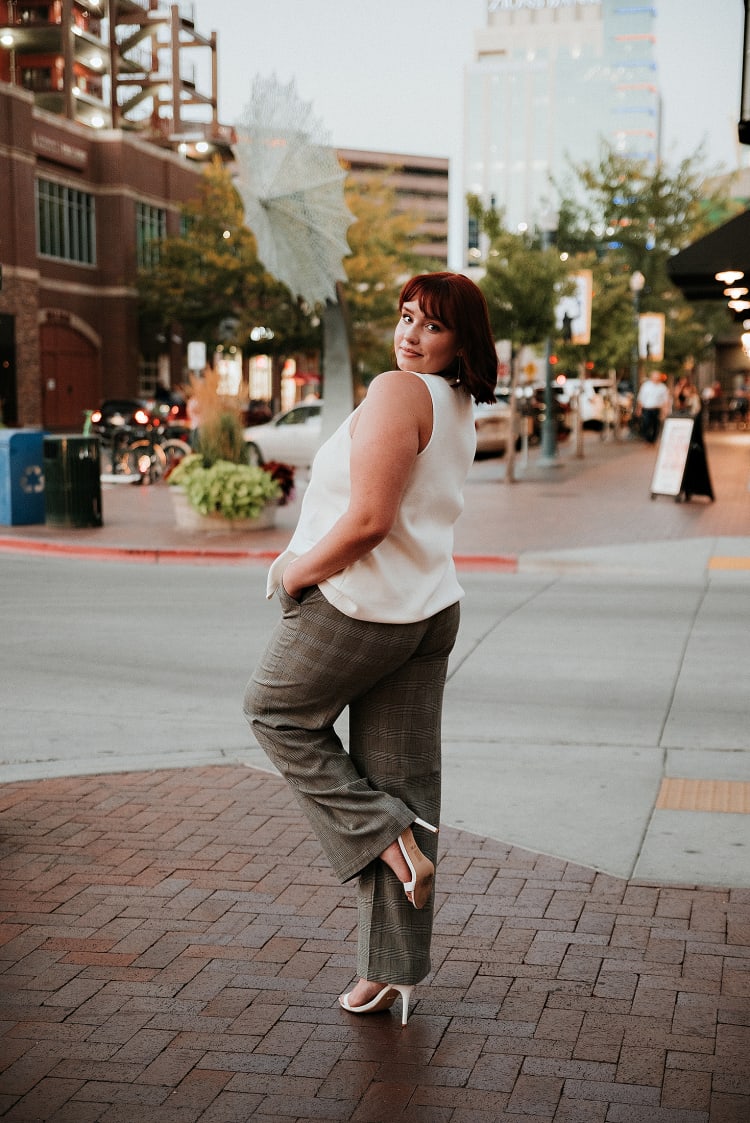 Senior photos downtown Boise - Snapshots by Jolene
