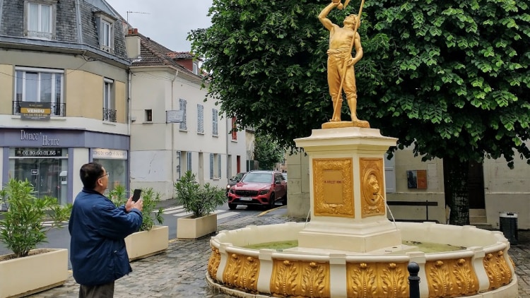 Douce Heure - 2 Rue du Château, Saint-Leu-la-Forêt, France - Wellengo