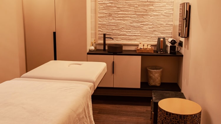 Magnetiseur Paris Amandine Jacob  Reiki, Chi Nei Tsang, Mémoires Akashiques