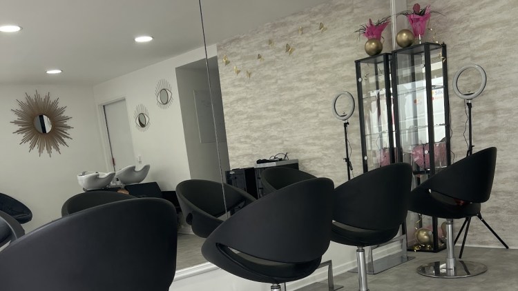Glamoon Coiff - 9 Rue Henri Longatte, Drancy, France - Wellengo