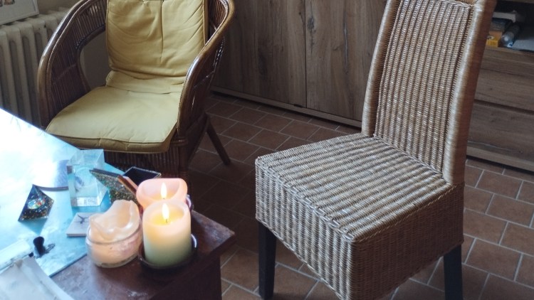 Esthel Delabroy - 10 Bd Carnot, Saint-Pol-sur-Ternoise, France - Wellengo